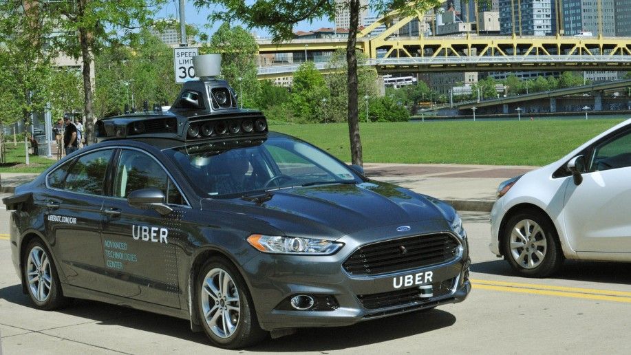 Uber уперше показав свій безпілотний автомобіль
