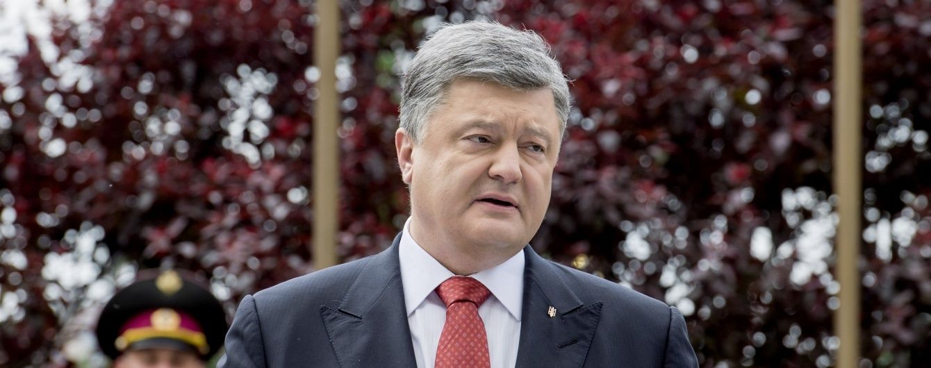 Порошенко наказав надати допомогу постраждалим під час масштабної пожежі на Київщині