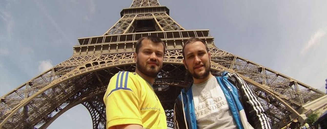 Журналісти "Профутболу" показали, як доїхали до Франції автостопом