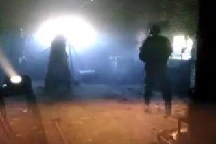 Волонтери опублікували відео потужного обстрілу бойовиками промзони Авдіївки