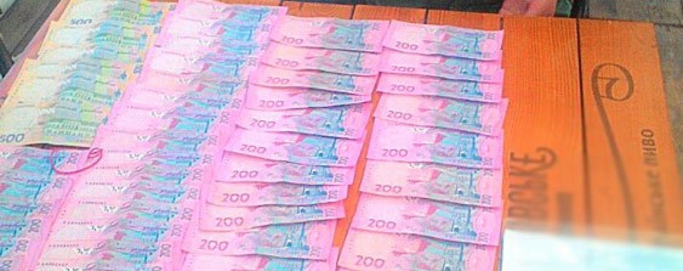 У Черкаській області на хабарі піймали місцеву депутатку