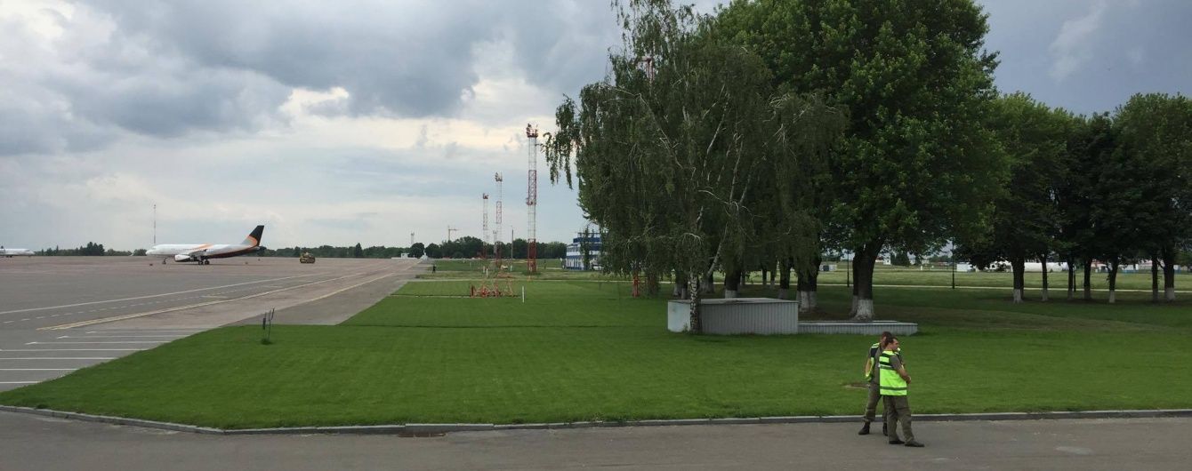 Савченко повідомила мамі, що вже на українській землі