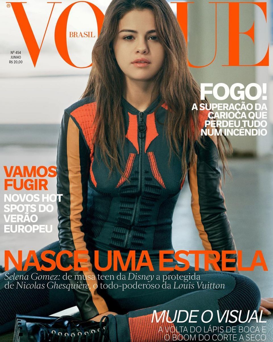 Гомес у Vogue_1