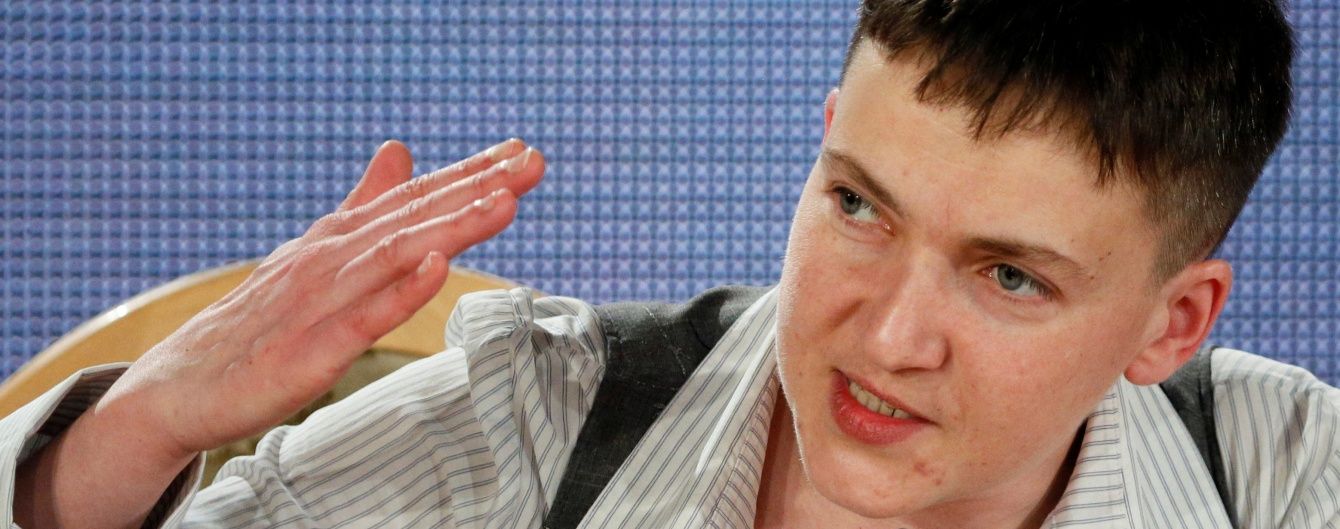 Савченко пояснила, чому відмовилася від квітів Тимошенко