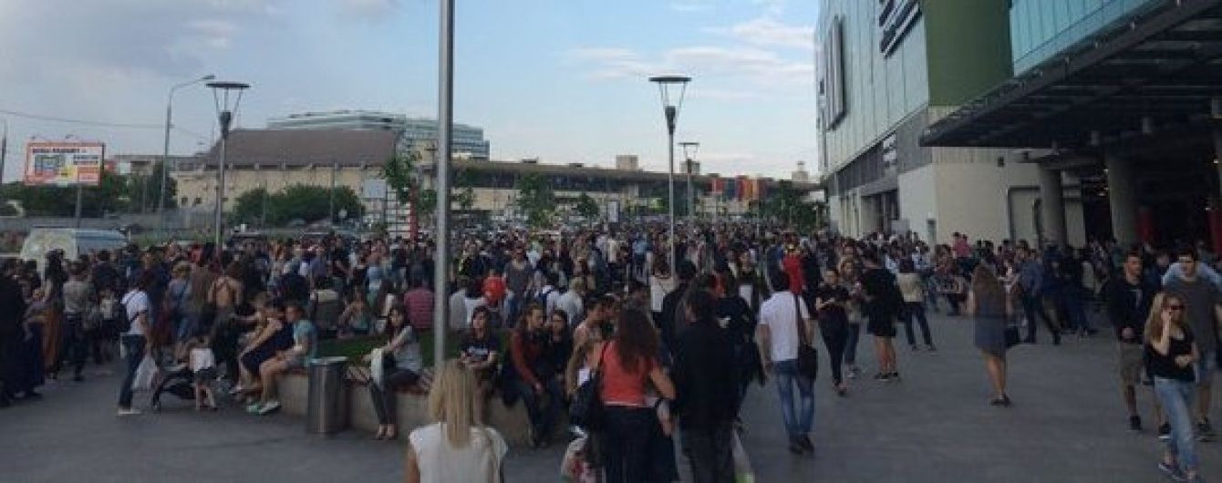 У Москві евакуювали торгівельний центр через "технічні причини"