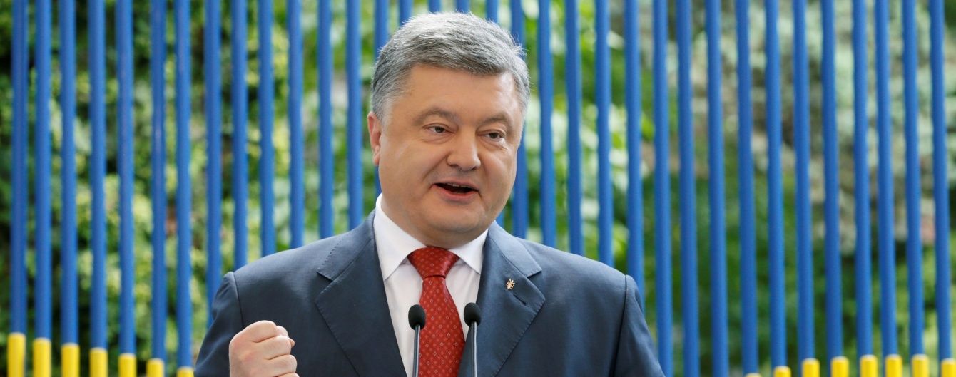 Порошенко вперше поговорив із британським прем'єром Мей про санкції та невизнання анексії Криму