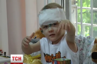Побитому одеському хлопчику-знайді знадобиться пересадка шкіри