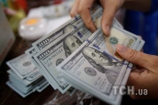Нацбанк визначився з курсами валют на п'ятницю та вихідні. Інфографіка