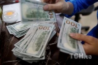 Затишшя перед злетом. Чому здешевшав долар і коли він почне стрімко додавати в ціні
