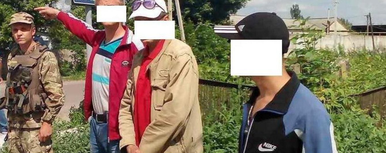 Прикордонники впіймали українців, які набрали кредитів і тікали до бойовиків