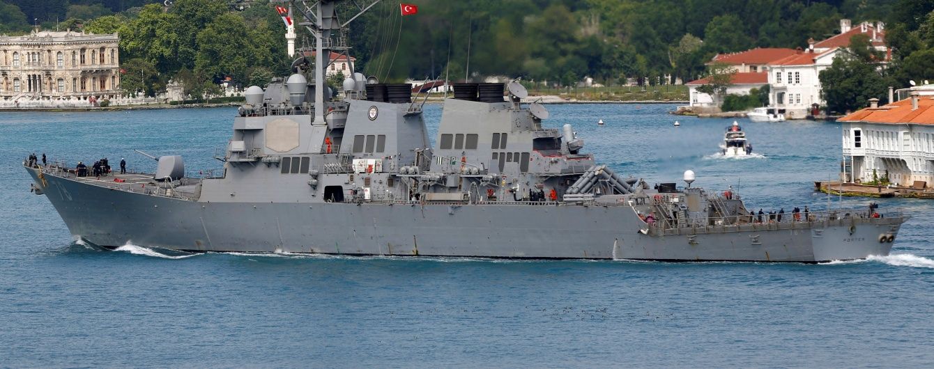 Росія пригрозила відповісти США на заходження американських есмінців до Чорного моря