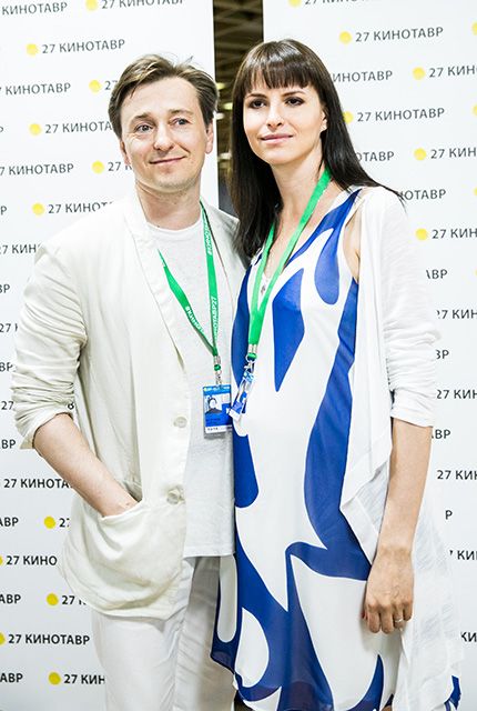 Сергій Безруков з вагітною дружиною_2