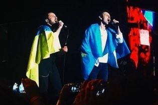 Вакарчук заспівав кримськотатарською на концерті у Львові