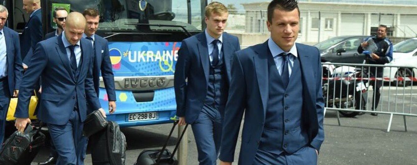 Збірна України вирушила до Ліона на бій з Північною Ірландією