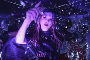 Екс-Еріка випустила дебютний кліп в стилі R'n'B