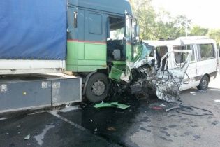 МЗС підтвердило загибель шістьох українців унаслідок ДТП у РФ