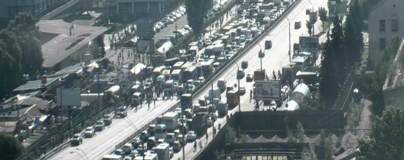 "Транспортний армагедон" у Києві може повторитися найближчими днями