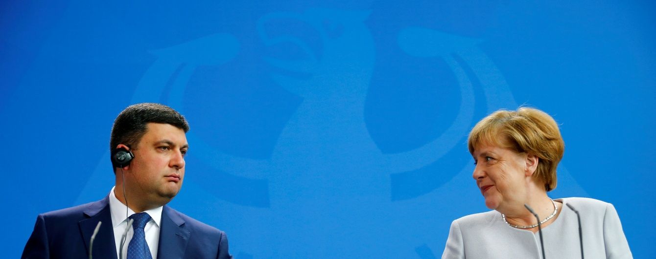 Меркель поспівчувала "українцям з малими прибутками" через підвищення тарифів