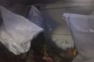 З'явилися подробиці і перше фото захоплення у полон вісьмох бойовиків "ДНР"