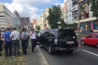 Розстріл водія посеред Києва й новий податок на нерухомість. 5 головних новин дня