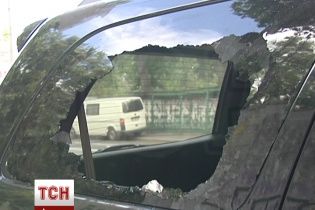 На випускному у КІМВ обікрали студенток: збитків завдано на кілька тисяч доларів