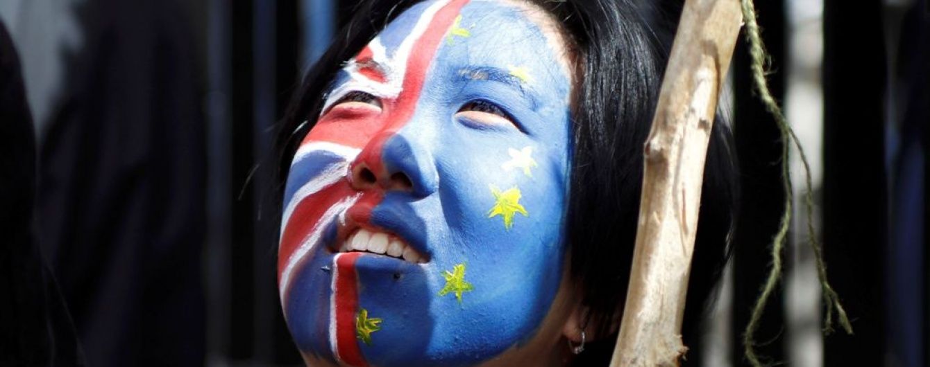 Мей розповіла, коли почнуться переговори про старт Brexit