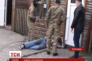 На Рівненщині в рамках "бурштинової операції" тривають арешти та обшуки посадовців