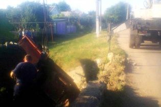 Моторошна ДТП на Одещині: комбайн перекинувся з моста, є загиблі