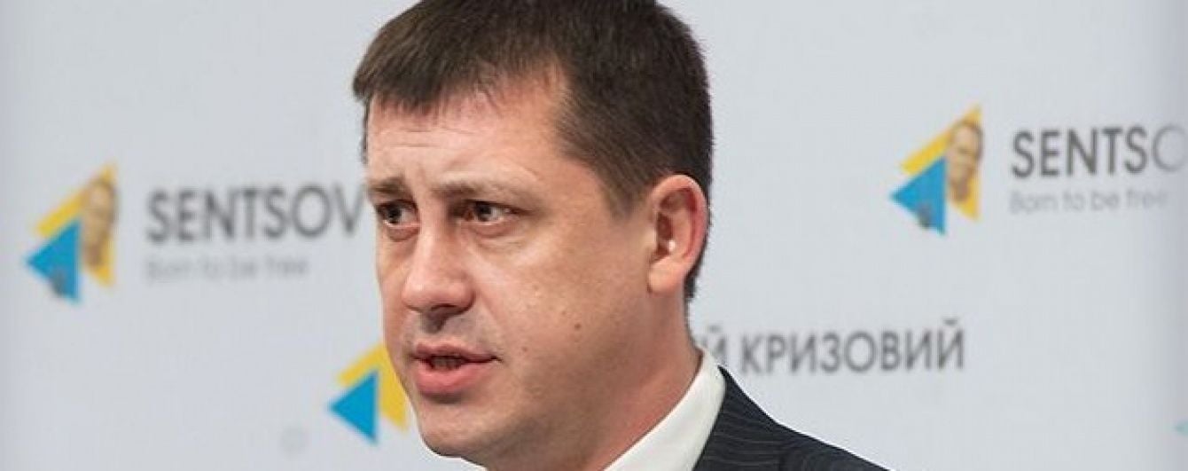 Підозрюваного у хабарництві головного санлікаря України звільнили