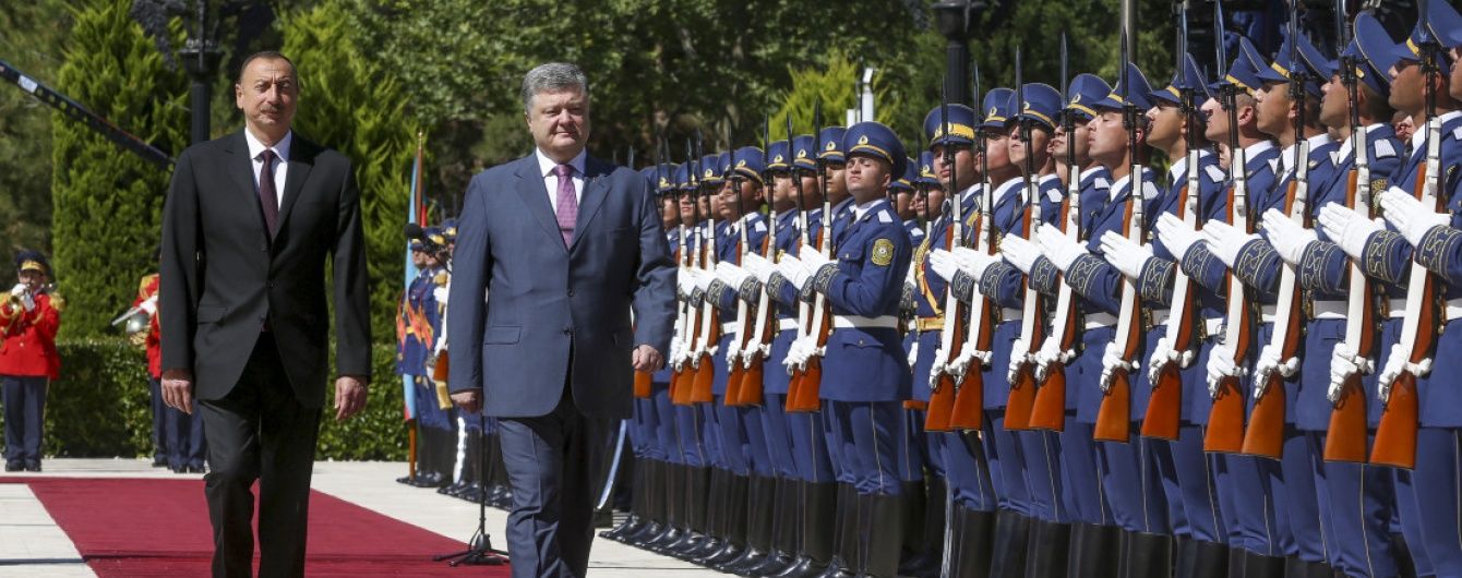 Порошенко й Алієв домовилися відродити проект "Одеса - Броди" для постачання нафти до Європи