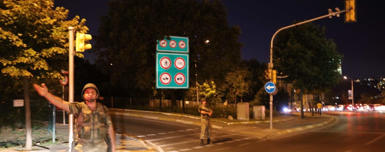 Турецькі військові заарештували керівника Генштабу