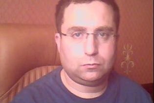 Близькі та друзі обіцяють $ 100 тис. за дані про місцезнаходження викраденого начальника департаменту УЗ