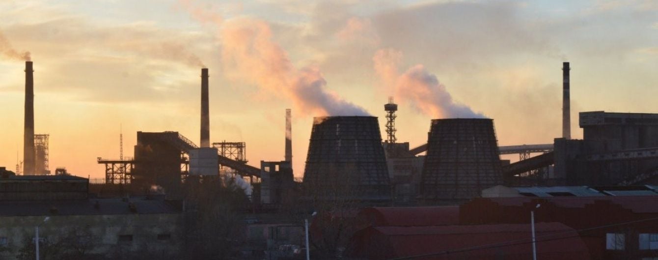 Через бойові дії знеструмлено Авдіївський коксохімічний завод