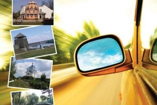 Куди Тичина свою "Субару" не ганяв. Рецензія
