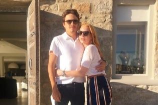 Ліндсей Лохан звинуватила бойфренда у зраді та натякнула на свою вагітність