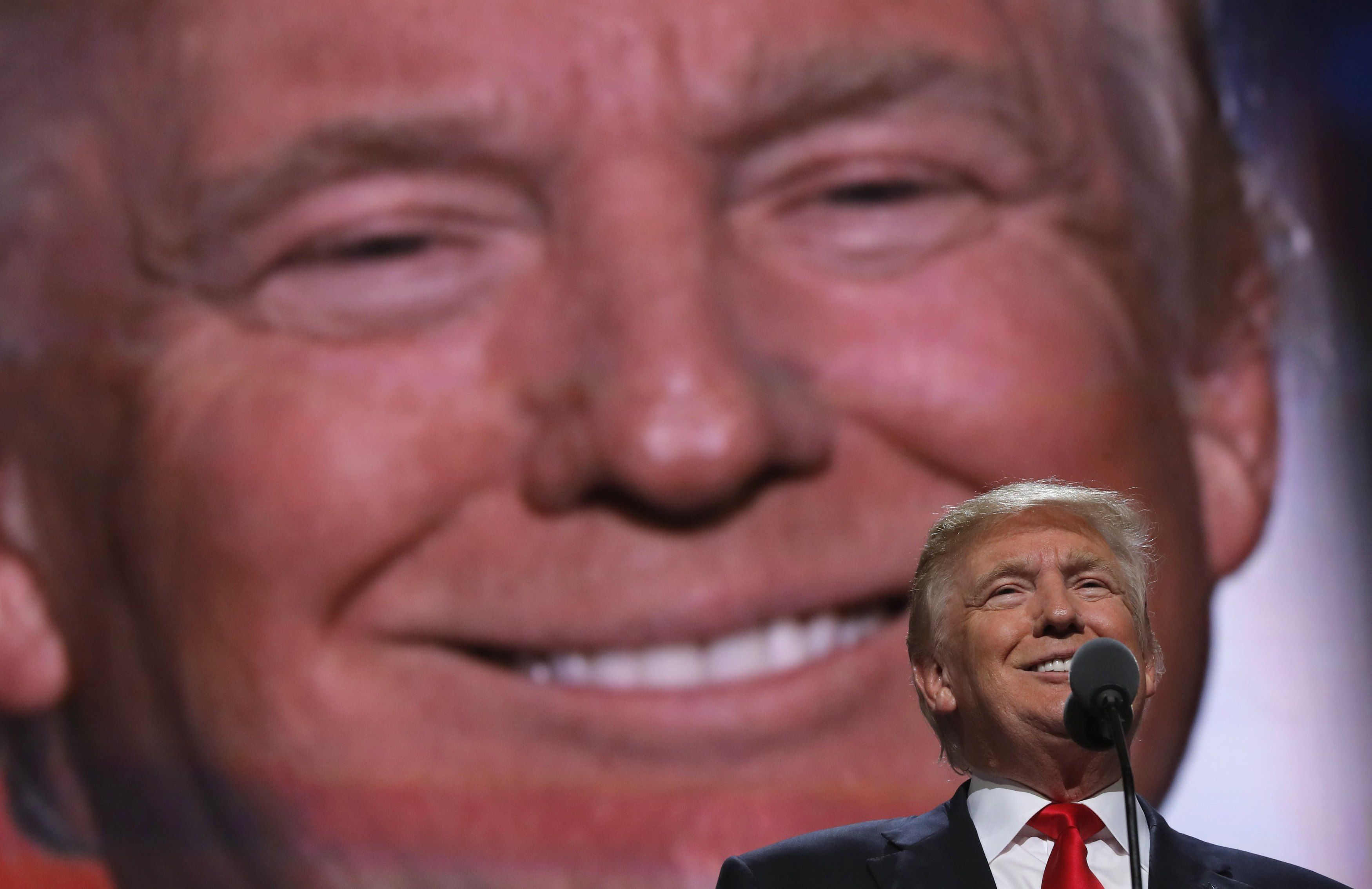 трампа висунули в кандидати в президенти_1