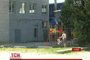 У Харкові чоловік замість гаража збудував 9-поверхівку