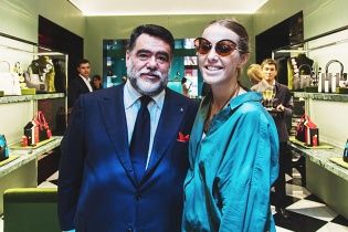 Вагітна Ксенія Собчак засвітила помітно округлий животик на світському заході