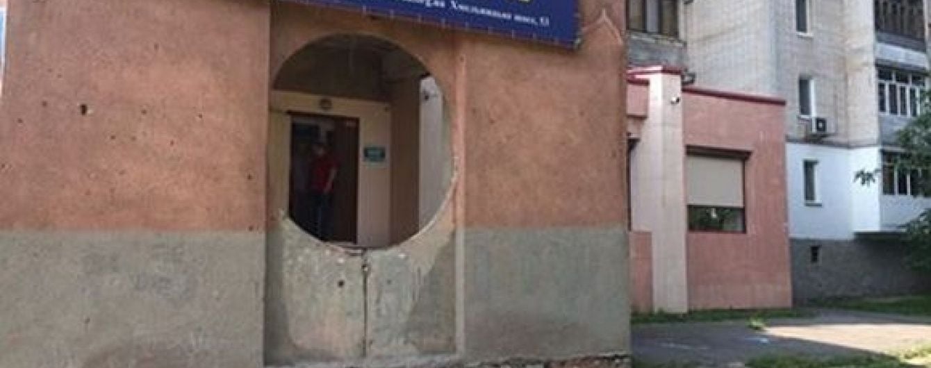 У Вінниці обстріляли офіс націоналістичної "Свободи"
