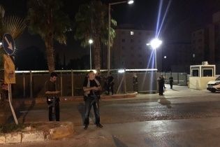 З'явилися фото і відео, як турецькі силовики блокували авіабазу США