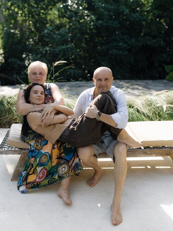 Інна Мірошниченко з батьками / © instagram.com/_inna_mi_