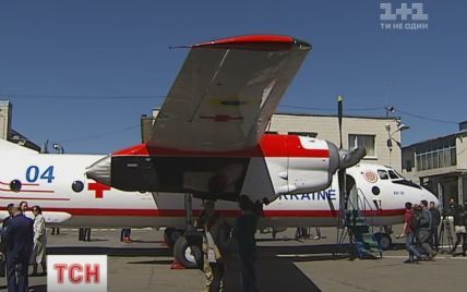 Украинские спасатели получили первый в своей истории медицинский самолет