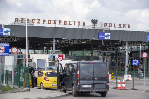 В Польше на границе задержали проректора-украинца: подробности громкого скандала