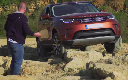 Land Rover тестує систему автопілота для бездоріжжя