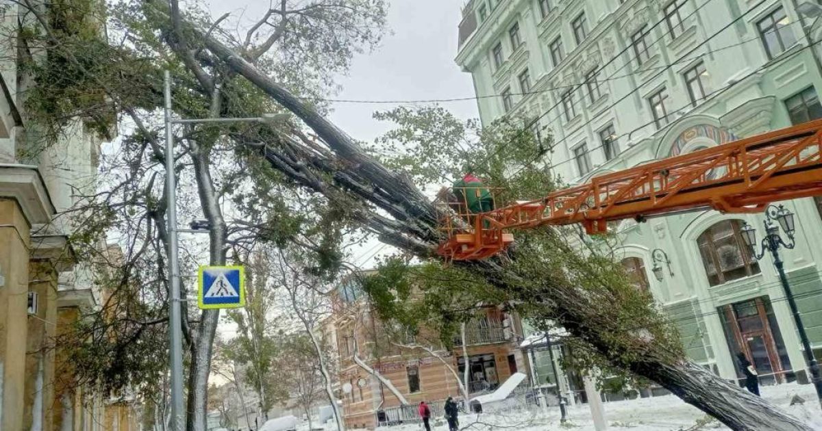 Завтра в центре и на поселке не будет воды: смотри адреса - Одесса e-lada.ru