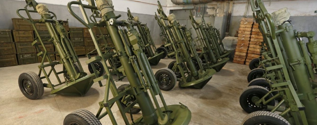 В Красногоровке в результате обстрела боевиков пострадала больница