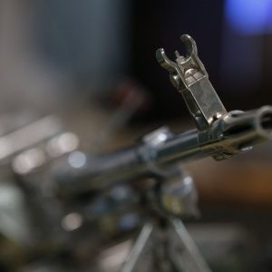 Боевики среди бела дня обстреляли Марьинку, пострадала местная жительница