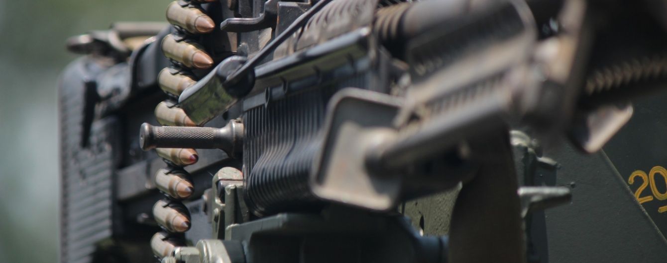 Військові в Мар'їнці "палко привітали" бойовиків із шахтарським святом