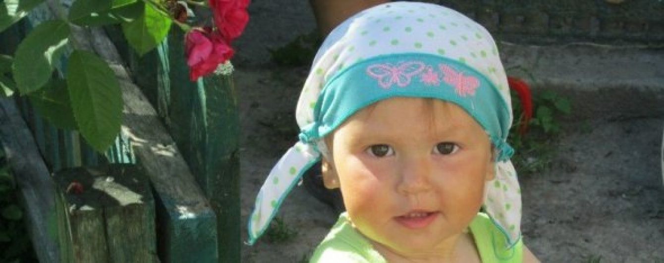 Рідні загиблої в ДТП 4-річної дівчинки не вірять у покарання вбивці-мажора на джипі