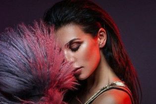 Анна Сєдокова після розриву з коханим записала "щасливу" пісню